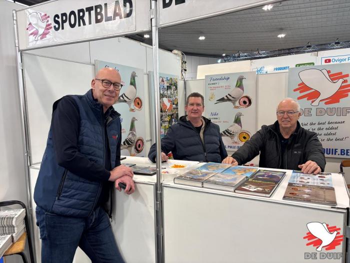 De beurs op de Olympiade op vrijdag.