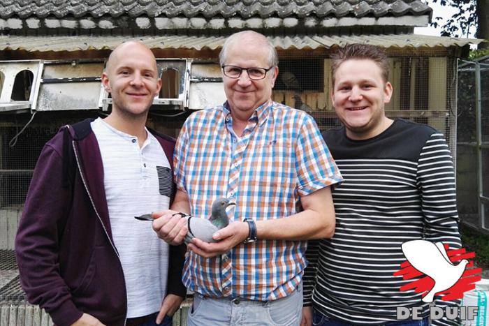 Henri, Pieter & Geert de Lau stunten opnieuw Henri, Pieter & Geert de Lau stunten opnieuw