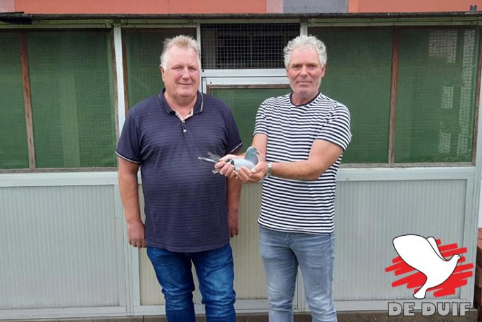 De gebroeders Henk en David Schrik. De gebroeders Henk en David Schrik.
