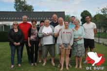 Freddy & Jacques Vandenheede met familie en vrienden.