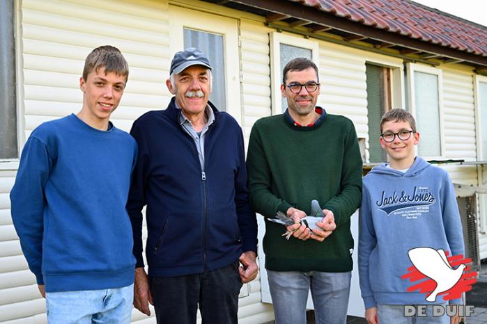 De hele familie Dockx is betrokken bij de duivenhobby.