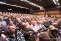 De zaal zat bomvol, alle NPO-leden waren dan ook uitgenodigd voor deze bijeenkomst!